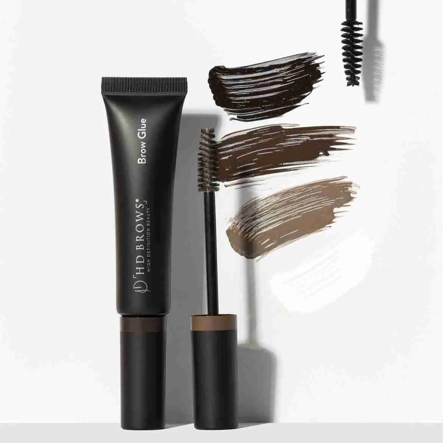 https://tns.brandcaredigital.me/wp-content/uploads/2025/08/HD-brow-glue-medium-brown-3.jpg 