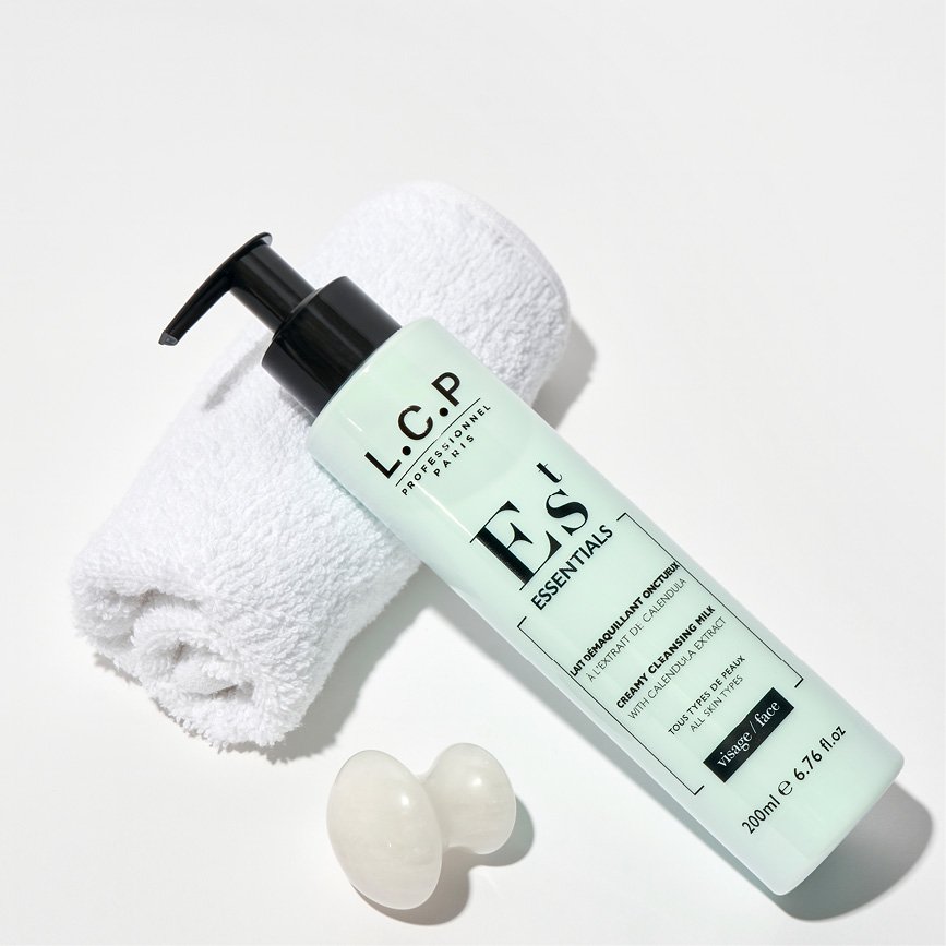 https://tns.brandcaredigital.me/wp-content/uploads/2025/10/ES-Creamy-Cleansing-Milk-2.jpg 